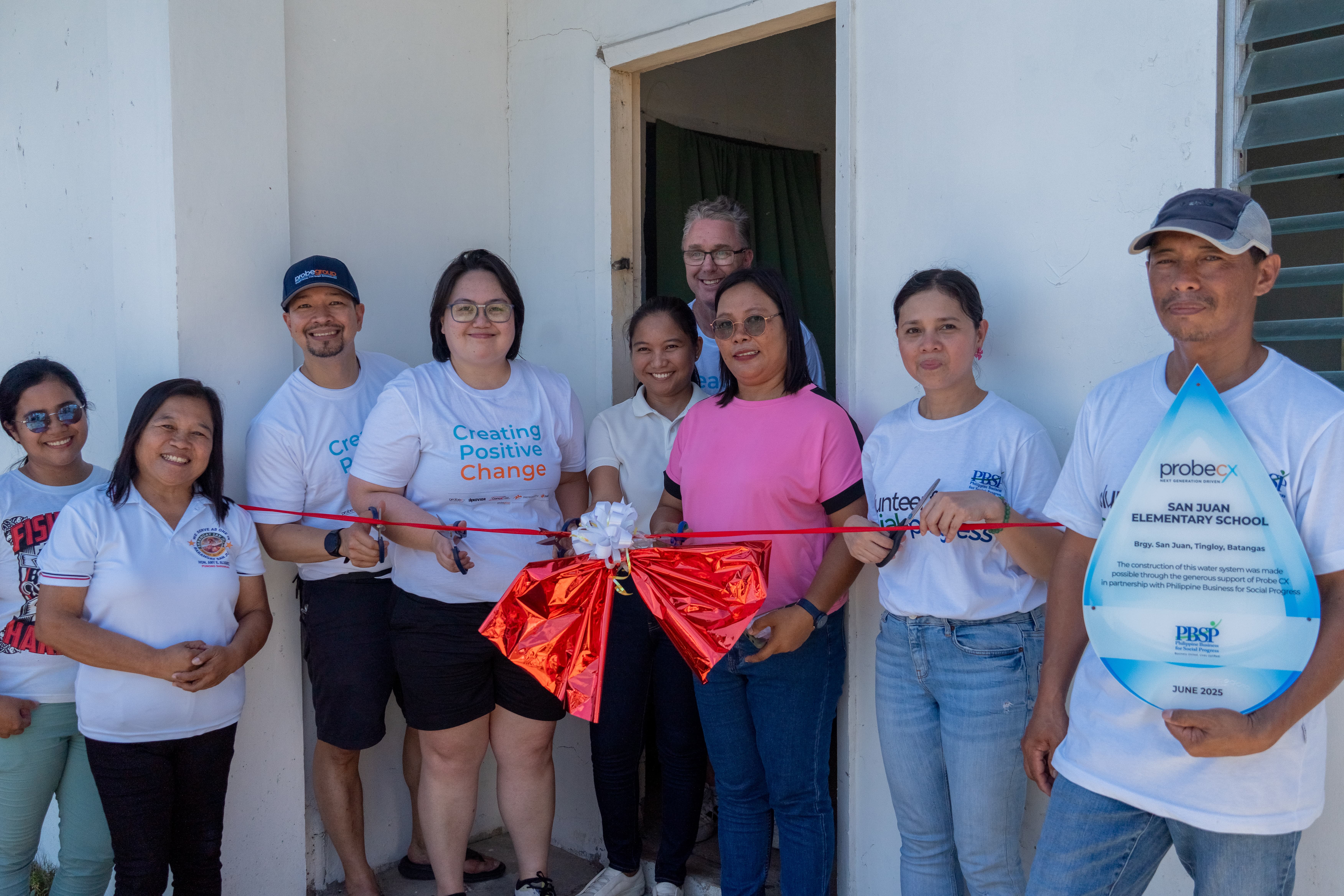 CUTTING RIBBON